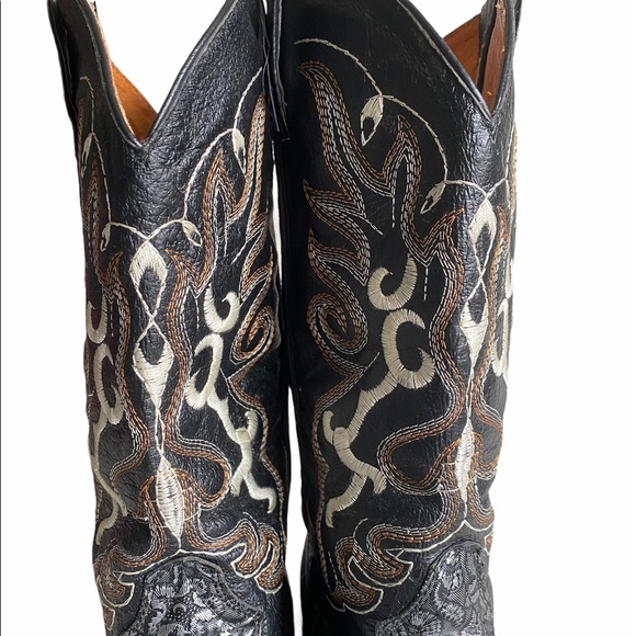 Custom E Fernandez Black and Silver Cowboy Boots - Picture 5 of 11